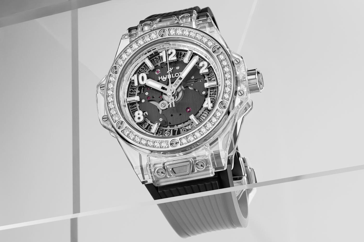 Hublot big 2024 bang sapphire