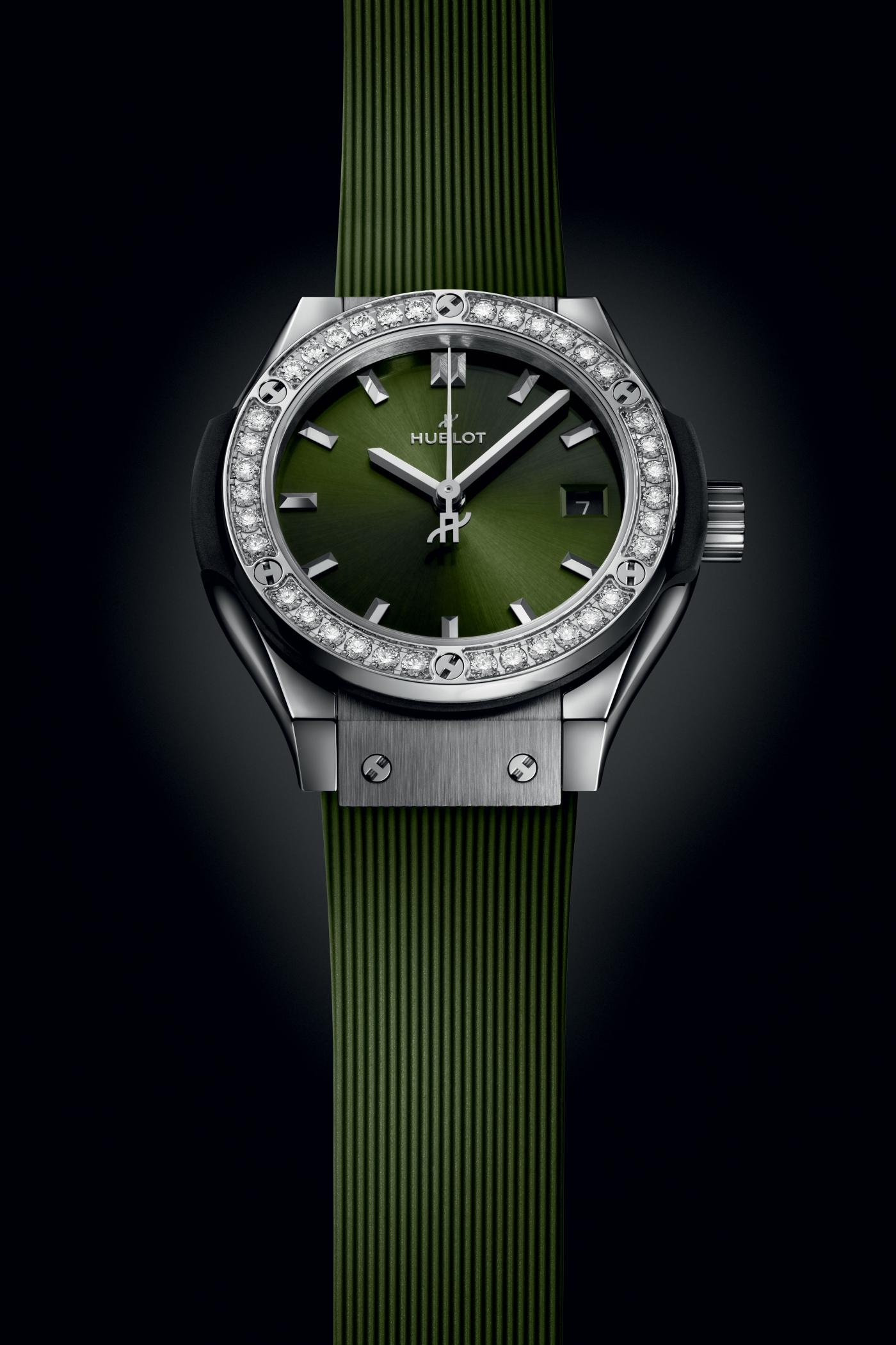 Classic Fusion Titanium Green Diamonds 29 mm Hublot